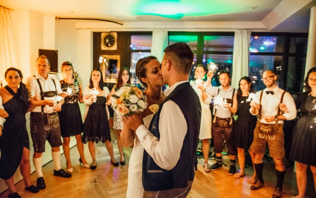Hochzeit in Bad Tölz – zwischen Maßkrug und Maria Himmelfahrt